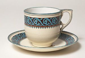 A tea cup is actually a fantastic hostess gift, now that I think about it. [Via Wikimedia Commons]